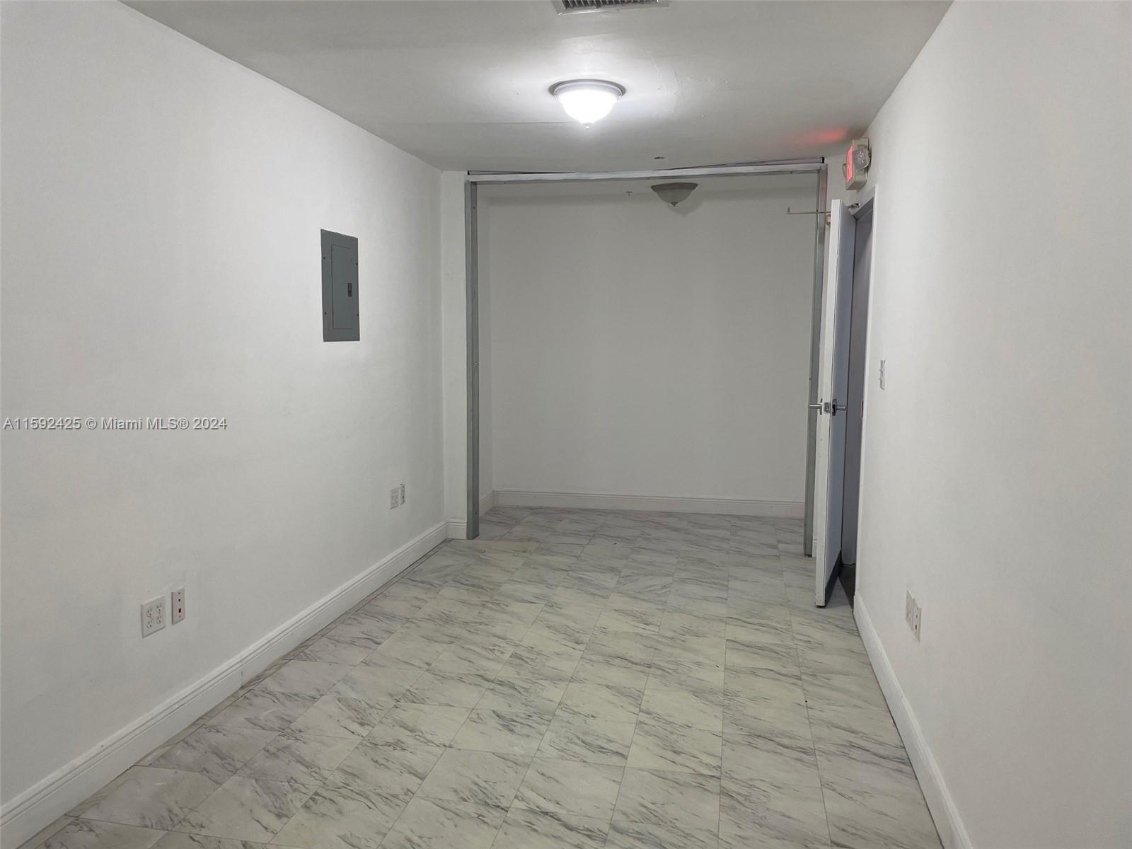 Commercial Property Warehouse